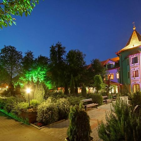 Vinski Dvor Palic Luaran gambar